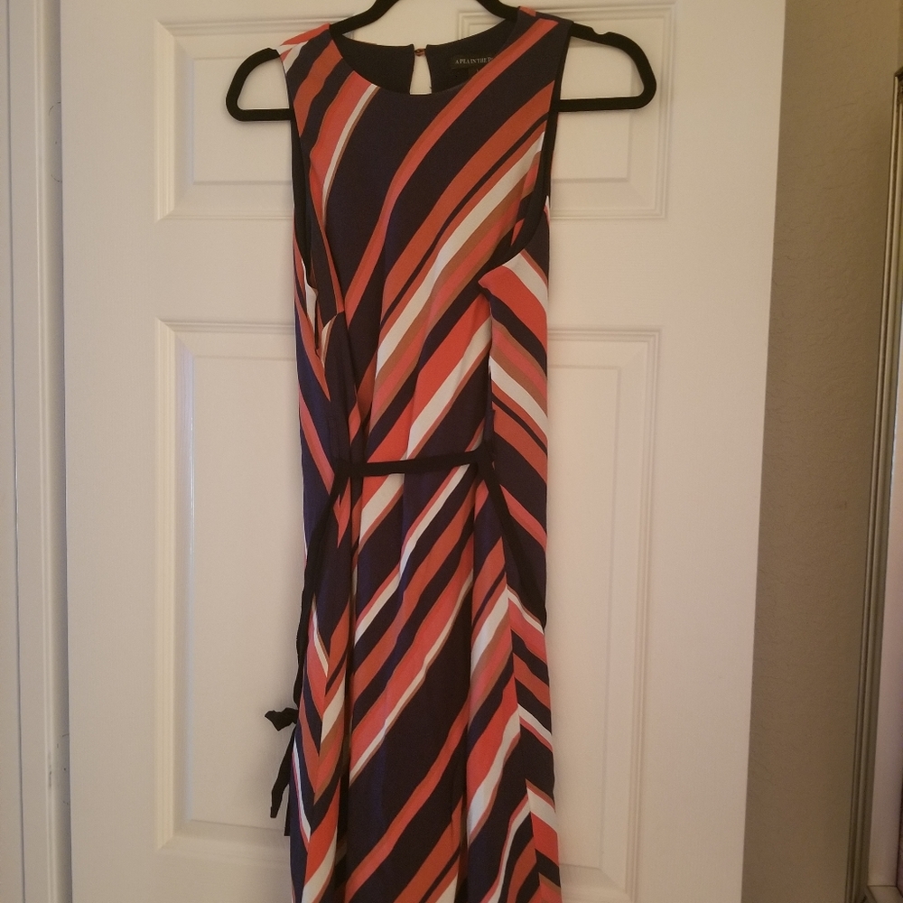 A Pea in the Pod Sz L Maternity Dress